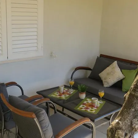 Beachfront Apartments Vala With A Swimming Pool Orebić Exterior foto